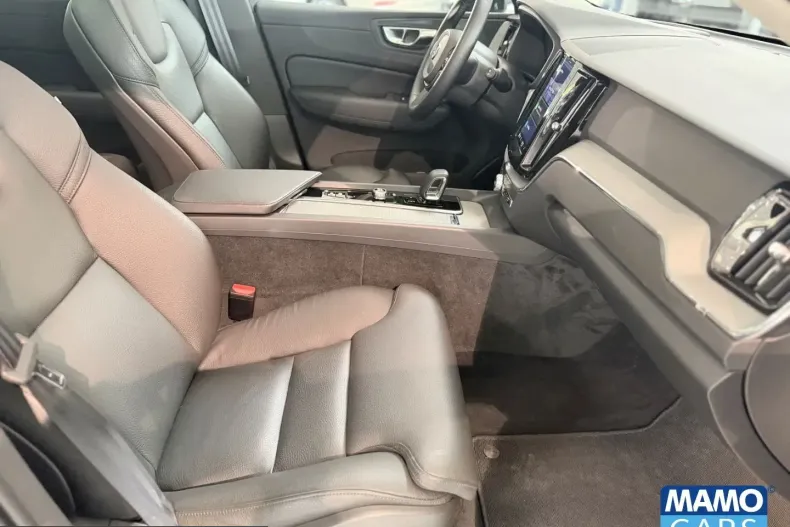 Volvo XC60 din 2025 cu 13.081 km - oferta VOL233510 - foto 24
