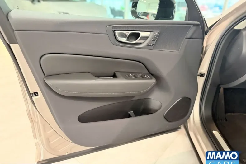 Volvo XC60 din 2025 cu 13.081 km - oferta VOL233510 - foto 46