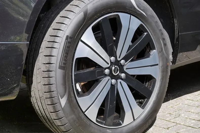 Volvo XC60 din 2025 cu 29.776 km - oferta VOL233512 - foto 10