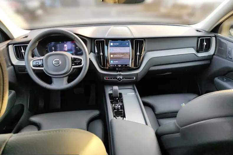Volvo XC60 din 2025 cu 22.170 km - oferta VOL233515 - foto 16