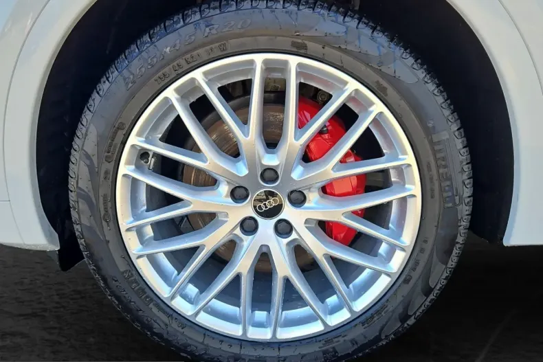 Audi Q5 din 2025 cu 5.768 km - oferta AUD233517 - foto 3