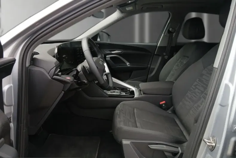 Audi Q5 din 2025 cu 17.566 km - oferta AUD233525 - foto 8