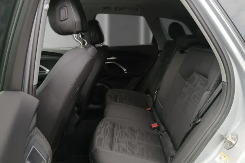 Audi Q5 din 2025 cu 17.566 km - oferta AUD233525 - foto 9