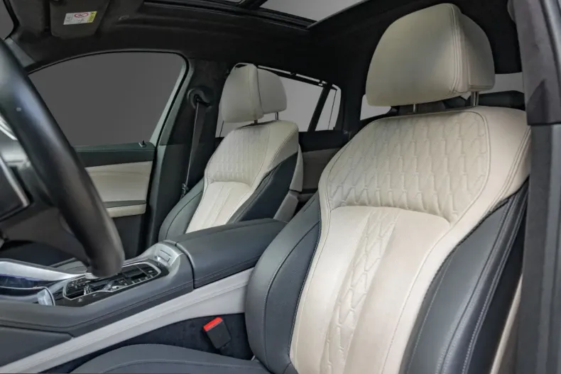 BMW X6 (Seria X) din 2023 cu 49.700 km - oferta BMW233531 - foto 9