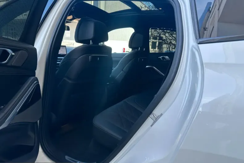 BMW X6 (Seria X) din 2025 cu 18.510 km - oferta BMW233534 - foto 18