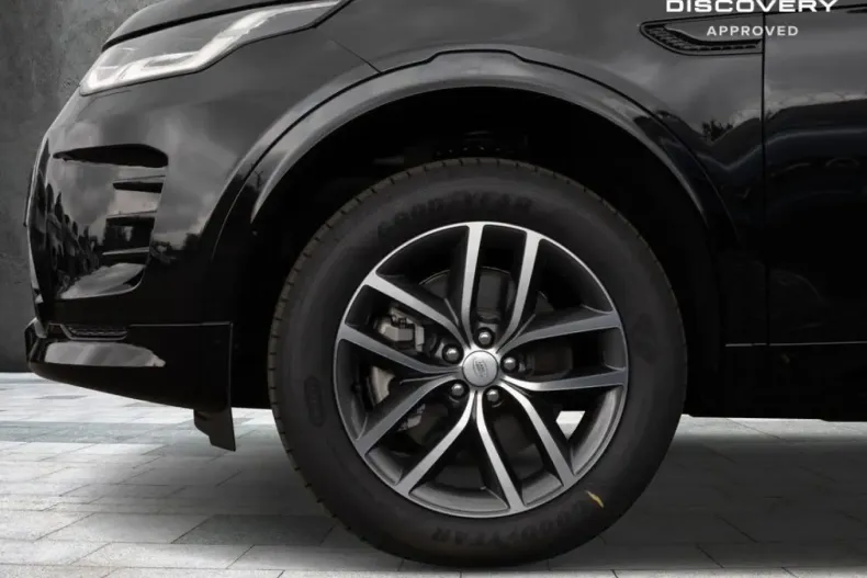 Land Rover Discovery Sport din 2025 cu 15.740 km - oferta LAN233541 - foto 8