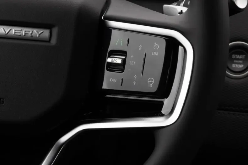 Land Rover Discovery Sport din 2025 cu 15.740 km - oferta LAN233541 - foto 12