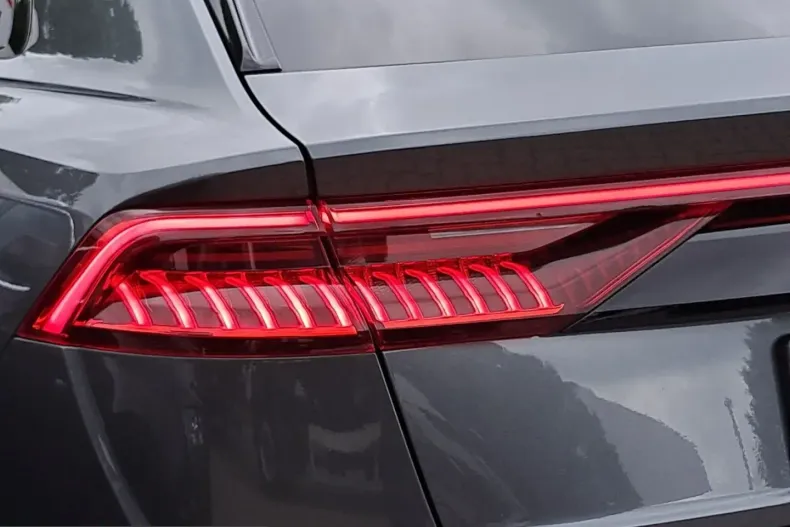 Audi SQ8 din 2023 cu 43.453 km - oferta AUD233555 - foto 28
