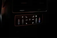 Audi SQ8 din 2023 cu 24.404 km - oferta AUD233556 - foto 24