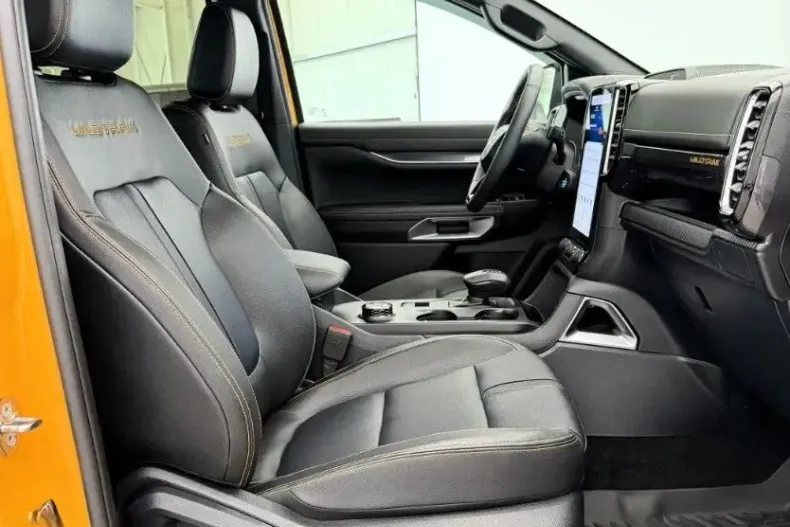 Ford Ranger din 2025 cu 9.800 km - oferta FOR233562 - foto 16