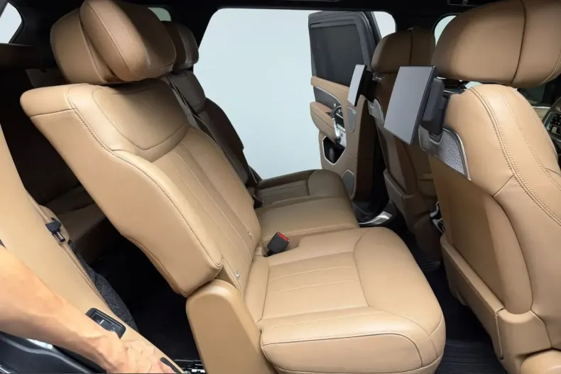 Land Rover Range Rover din 2024 cu 38.500 km - oferta LAN233567 - foto 13