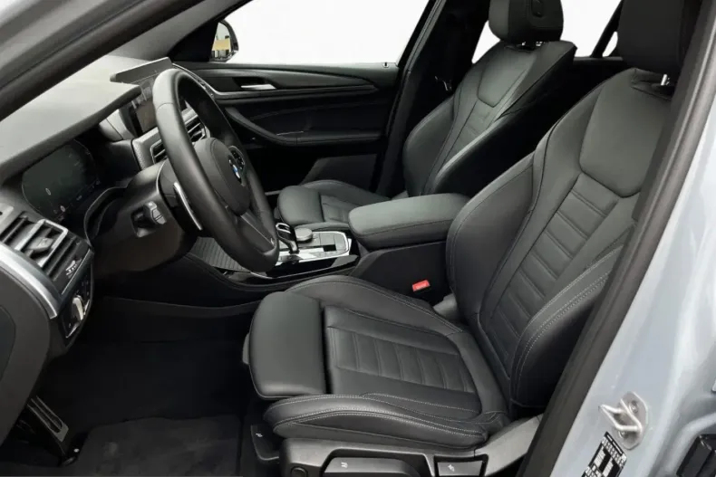 BMW X4 (Seria X) din 2025 cu 19.826 km - oferta BMW233576 - foto 6