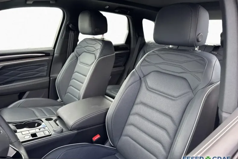 Volkswagen Touareg din 2025 cu 20.990 km - oferta VOL233579 - foto 10