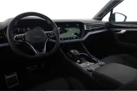 Volkswagen Touareg din 2024 cu 26.577 km - oferta VOL233582 - foto 8