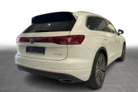 Volkswagen Touareg din 2024 cu 38.780 km - oferta VOL233585 - foto 3
