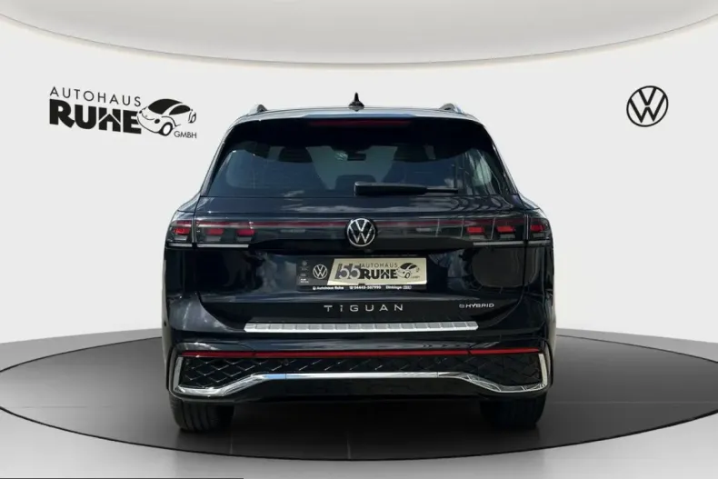 Volkswagen Tiguan din 2024 cu 44.526 km - oferta VOL233586 - foto 4
