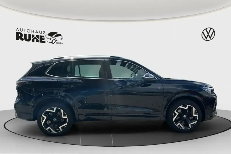 Volkswagen Tiguan din 2024 cu 44.526 km - oferta VOL233586 - foto 6