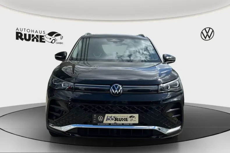 Volkswagen Tiguan din 2024 cu 44.526 km - oferta VOL233586 - foto 7