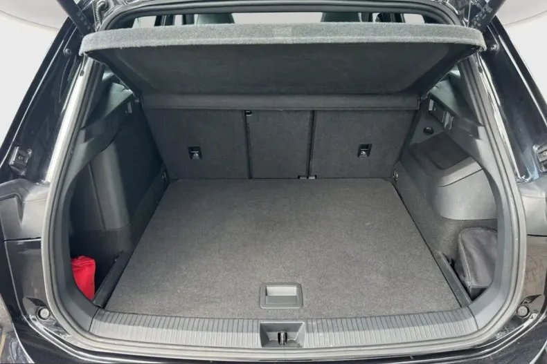 Volkswagen Tiguan din 2024 cu 44.526 km - oferta VOL233586 - foto 17
