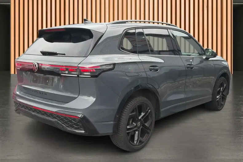 Volkswagen Tiguan din 2025 cu 21.785 km - oferta VOL233588 - foto 4