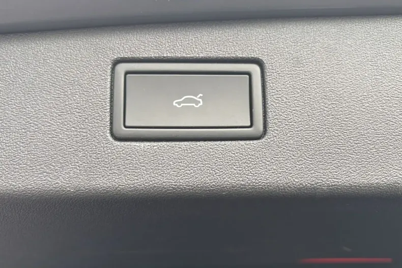 Volkswagen Tiguan din 2025 cu 21.785 km - oferta VOL233588 - foto 11