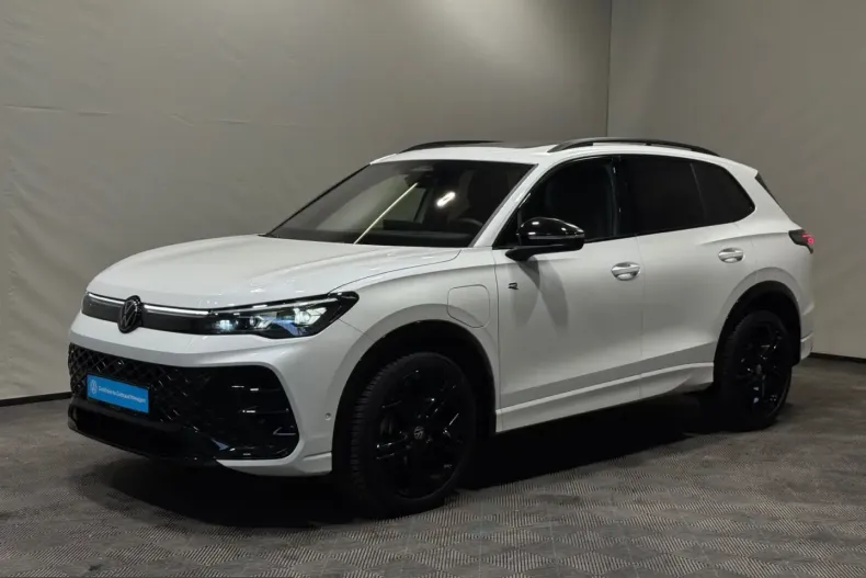 Volkswagen Tiguan din 2024 cu 23.739 km - oferta VOL233589 - foto 1