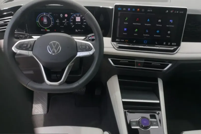 Volkswagen Tiguan din 2025 cu 24.484 km - oferta VOL233590 - foto 5