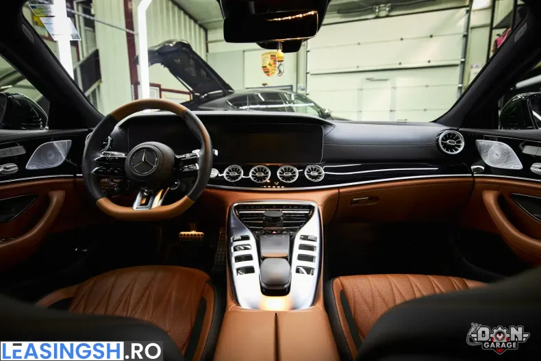 Mercedes-Benz AMG GT S (Clasa GT) din 2023 cu 19.000 km - oferta MER233592 - foto 8
