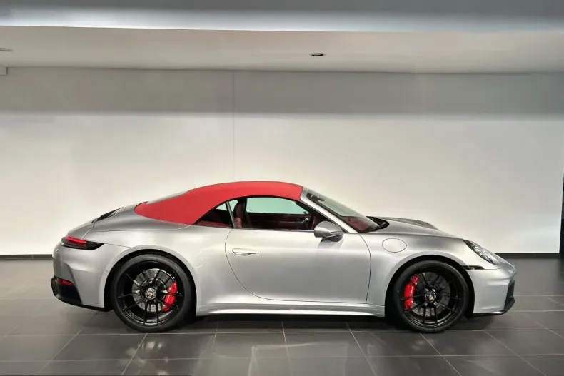 Porsche 992 din 2025 cu 13.500 km - oferta POR233595 - foto 6