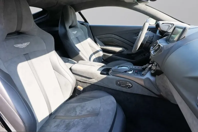 Aston Martin V8 Vantage din 2023 cu 10.435 km - oferta AST233601 - foto 29
