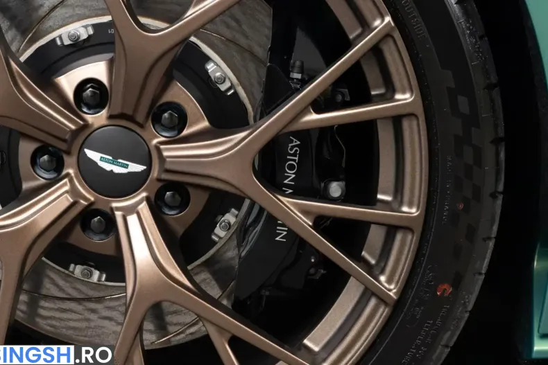 Aston Martin DB12 din 2026 cu 51 km - oferta AST233603 - foto 7