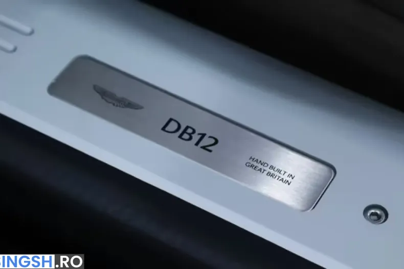 Aston Martin DB12 din 2025 cu 8.500 km - oferta AST233606 - foto 15