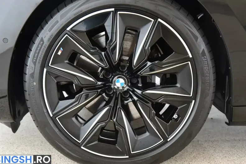BMW 740 (Seria 7) din 2026 cu 3.500 km - oferta BMW233616 - foto 21