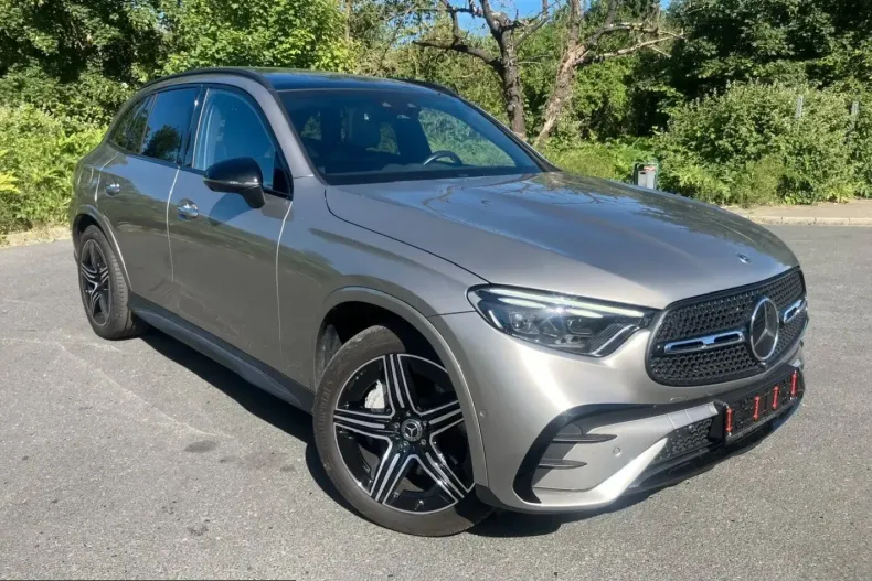 Mercedes-Benz GLC 200 (Clasa GLC) din 2024 cu 32.000 km - oferta MER233622 - foto 1
