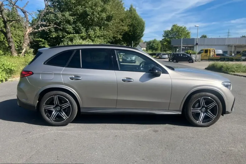 Mercedes-Benz GLC 200 (Clasa GLC) din 2024 cu 32.000 km - oferta MER233622 - foto 8