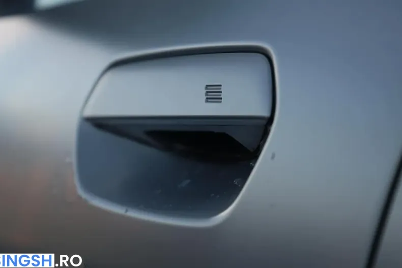 BMW 530 (Seria 5) din 2025 cu 26.998 km - oferta BMW233629 - foto 12
