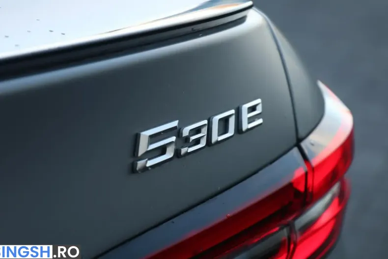 BMW 530 (Seria 5) din 2025 cu 26.998 km - oferta BMW233629 - foto 13