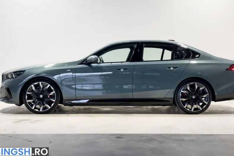 BMW 530 (Seria 5) din 2025 cu 26.322 km - oferta BMW233633 - foto 2