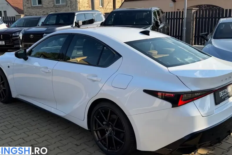 Lexus IS 350 din 2026 cu 100 km - oferta LEX233639 - foto 6