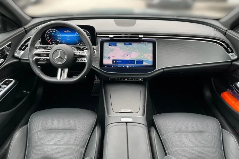 Mercedes-Benz E 300 (Clasa E) din 2025 cu 47.550 km - oferta MER233644 - foto 11