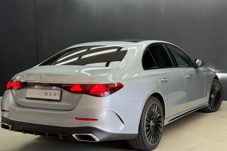Mercedes-Benz E 220 (Clasa E) din 2025 cu 27.800 km - oferta MER233645 - foto 7