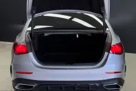Mercedes-Benz E 220 (Clasa E) din 2025 cu 27.800 km - oferta MER233645 - foto 10