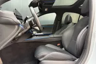 Mercedes-Benz E 220 (Clasa E) din 2025 cu 27.800 km - oferta MER233645 - foto 11