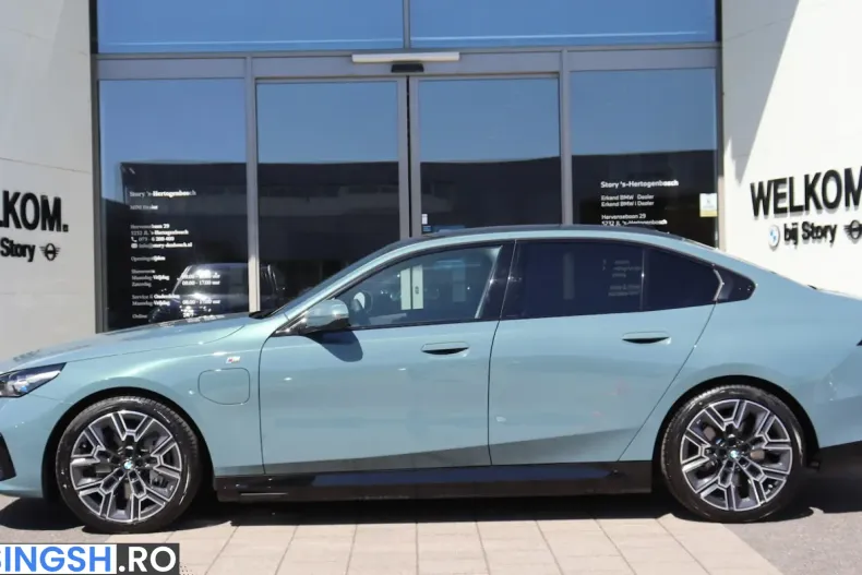 BMW 550 (Seria 5) din 2025 cu 27.588 km - oferta BMW233662 - foto 5