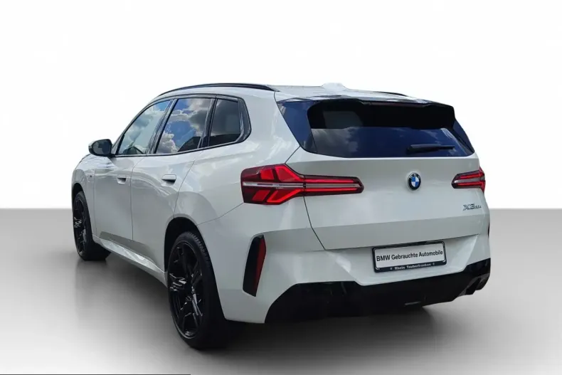 BMW X3 (Seria X) din 2025 cu 10.597 km - oferta BMW233664 - foto 4