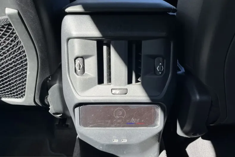 BMW X3 (Seria X) din 2025 cu 14.999 km - oferta BMW233667 - foto 9