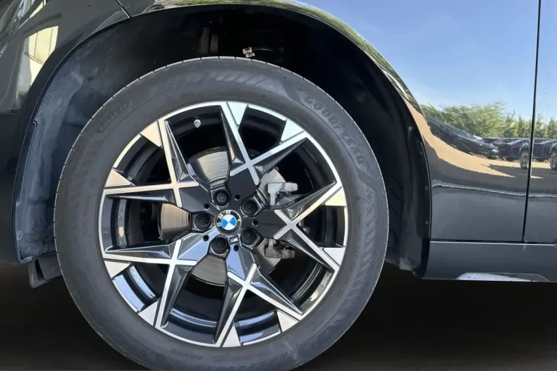 BMW X3 (Seria X) din 2025 cu 24.317 km - oferta BMW233669 - foto 18