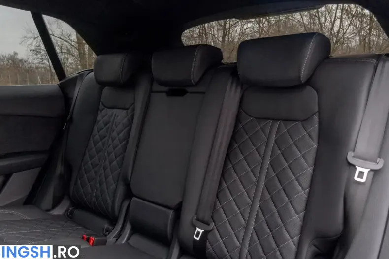 Audi Q8 din 2025 cu 9.900 km - oferta AUD233670 - foto 30