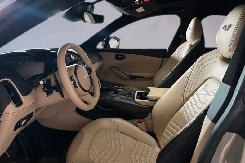 Aston Martin DBX din 2021 cu 35.900 km - oferta AST233674 - foto 7