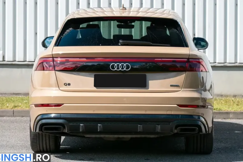 Audi Q8 din 2025 cu 9.900 km - oferta AUD233679 - foto 10